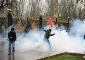 Kazakistan, Harekete Geçiyor 