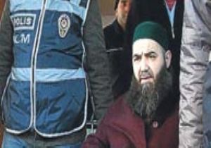 Cübbeli Ahmet ten Ahmet Davutoğlu için dua!