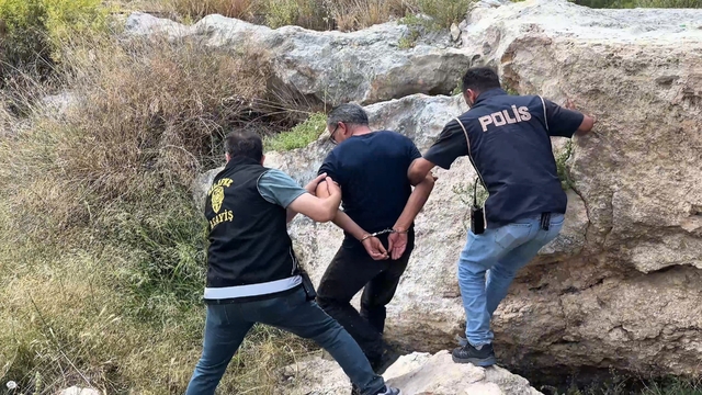 17 yıl hapisle aranan adam düğünde yakalandı