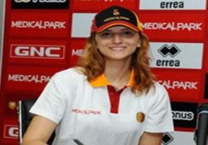 Milli Oyuncu Ayşe G.Saray da