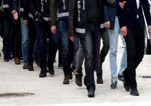 İzmir'de dev FETÖ operasyonu!
