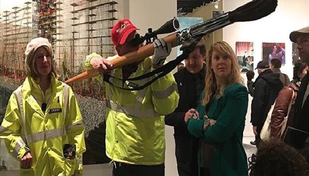 Trump karşıtı gezici sanat projesi New York ta