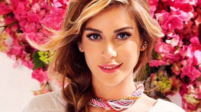 Sinem Kobal dan çifte balayı!