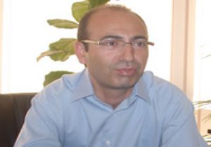 ECEVİT’İN PRENSİ KONUŞTU: PAMUKBANK TA EL KOYSUN DİYE ECEVİT İ ZORLADILAR!