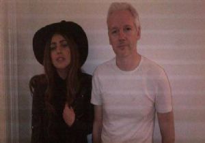 Assange ın Misafiri Lady Gaga Oldu 