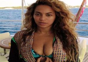 Beyonce Dini Hakkında İlk Kez Açıklama Yaptı!