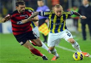 Golün Yarısı Alex in!