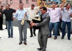 Ak Parti de Zafer Coşkusu