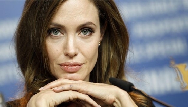 Angelina Jolie den BM ye sert tepki!