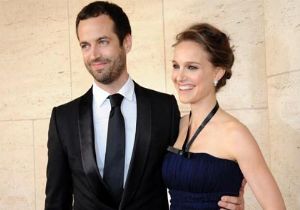 Eşi,Natalie Portman için din değiştiriyor!