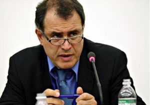 Kriz Kahini Roubini:
