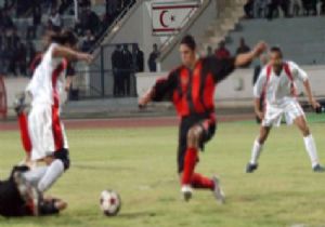 Kıbrıs  Futbol da Birleşecek!