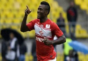 Fener in Yeni Transferi Emenike İstanbul da