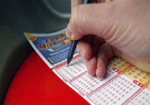 18 Yaşında Loto Zengini!