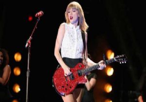 Taylor Swift Kimdir? Taylor Swift Nasıl Şöhret Oldu? Taylor Swift Şarkıları, Kliprleri Taylor Swift Haberleri