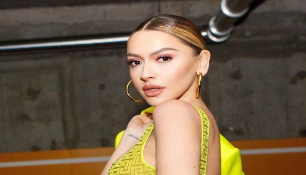 Hadise'ye mahkeme şoku!
