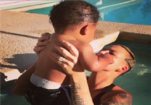  Amber  Rose En Aykırı Anne!