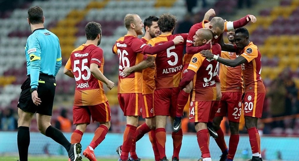 Sneijder 5 - 1 Aytemiz Alanyaspor