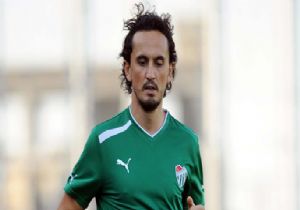 Sigara İçen Oyuncu Tuncay Şanlı mı?