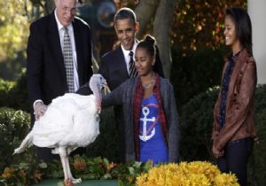 Obamalara En Değerli Hediyeler Sarkozy den!