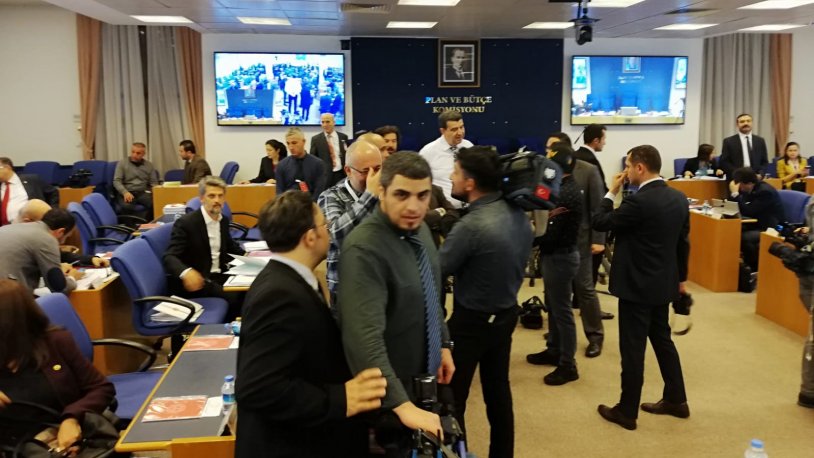 TBMM Plan ve Bütçe Komisyonu’nda  dindar gençlik  tartışması