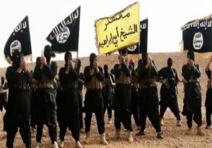 DAEŞ Palmira da tarihi tapınağı yıktı