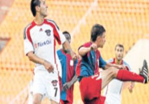 Gaziantepspor`da Şok Ayrılık: