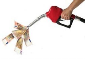 Petrol Fiyatları 48 Dolara Yaklaştı