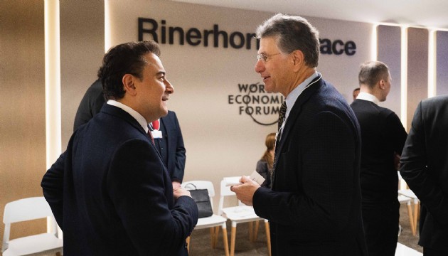 Babacan'dan Davos paylaşımı