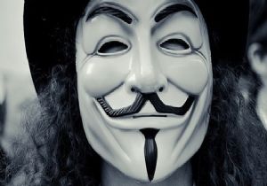 ‘Anonymous’ Maskesi Yasaklandı!