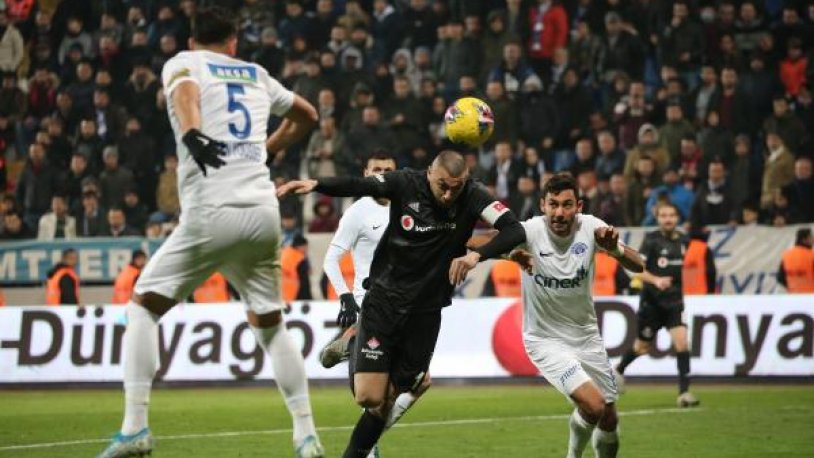 Beşiktaş, üç puanı uzatmada kaptı