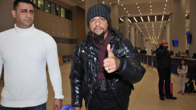 Felipe Melo, İstanbul a geldi