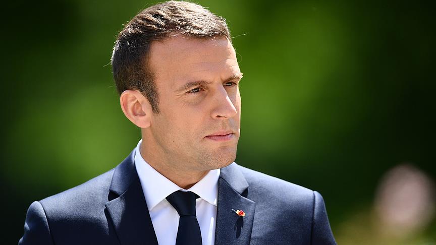 Macron çoğunluğu elde etti