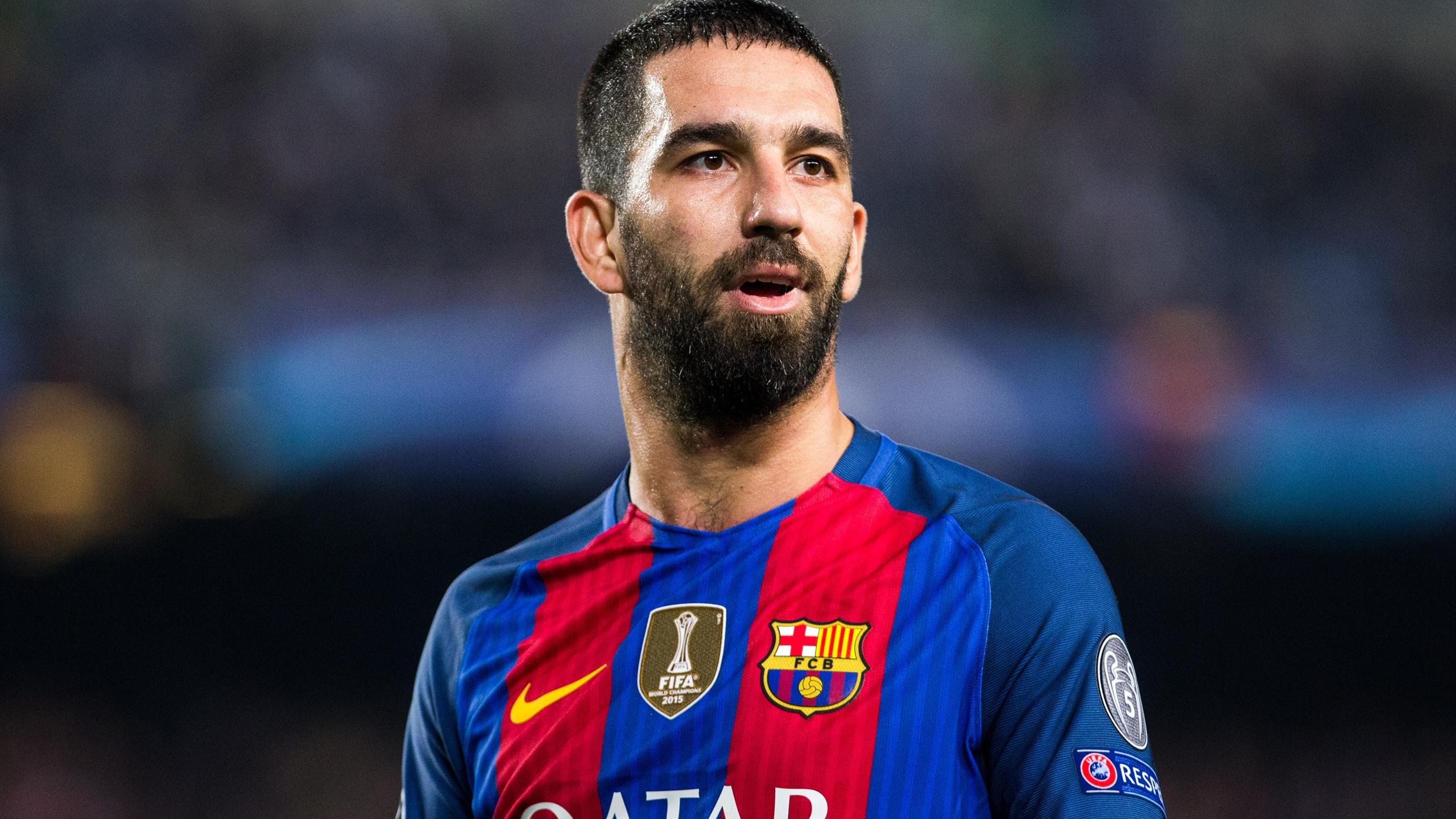Turan İngiliz ekibine imza atıyor