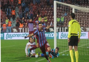 TS, Gençlerbirliği engelini de 4 golle geçti!