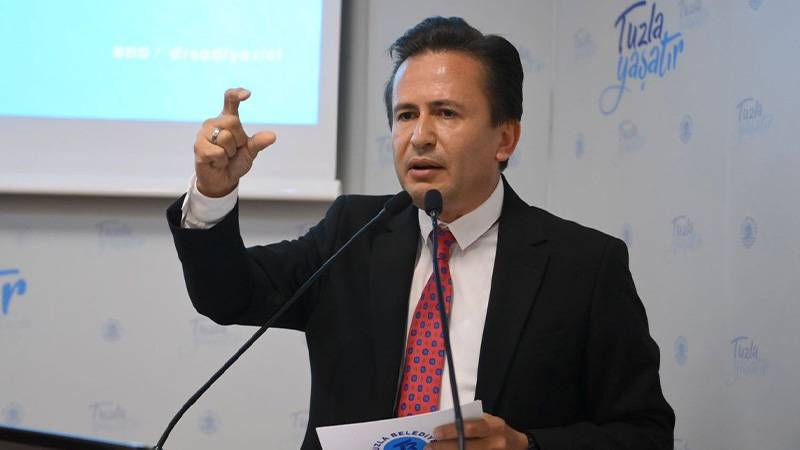 Tuzla Belediye Başkanı Yazıcı dan İmamoğlu na metro tepkisi