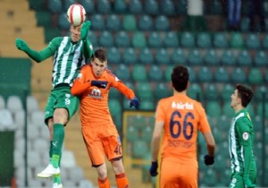 Bursaspor - İ.Başakşehir maçında turu penaltılar getirdi!