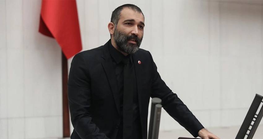 Barış Atay dan  Türkiye yi terk etti  iddiasına yanıt