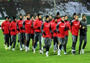 Karabükspor  İlk  Peşinde!