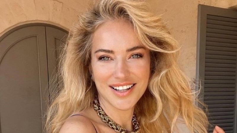 Burcu Esmersoy dan estetik uyarısı!