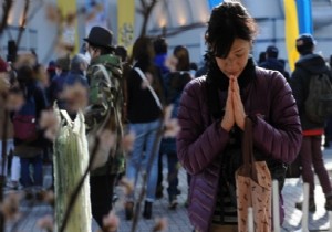 Japonya, tsunami felaketinin 4. yıldönümünü anıyor!