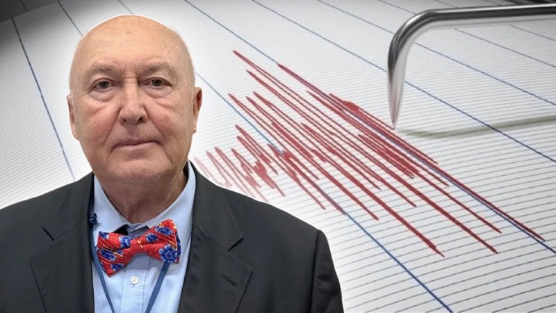 Prof. Dr. Övgün Ahmet Ercan beyin kanaması geçirdi