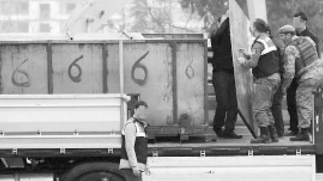  Müslümanların çoğalmasından korkuyoruz 