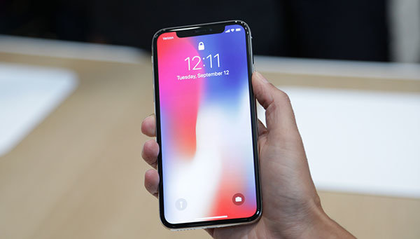 IPhone X in eksileri ve artıları