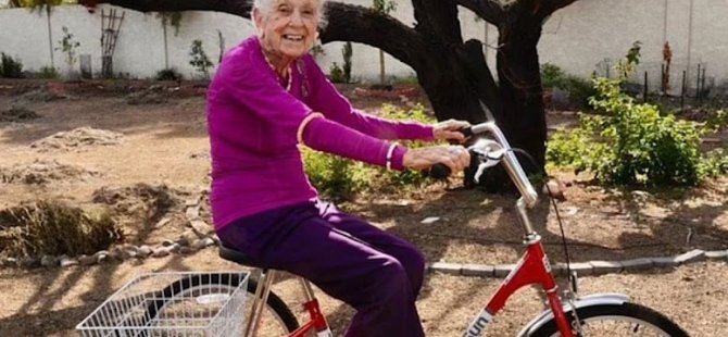 102 yaşındaki doktor, uzun yaşamın sırlarını açıkladı