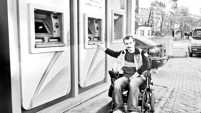 Engelli dostu  ATM ler geliyor!