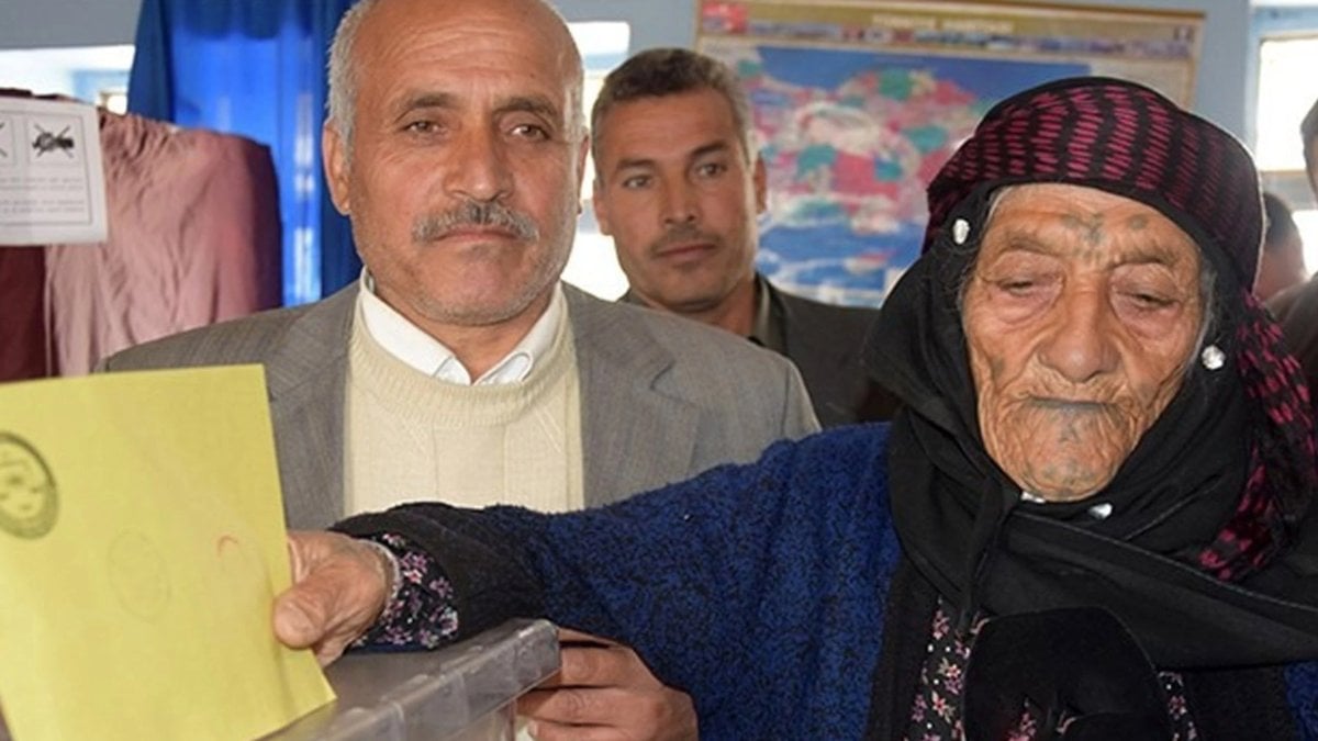 Türkiye nin en yaşlı kadını Hodi Gürkan hayatını kaybetti