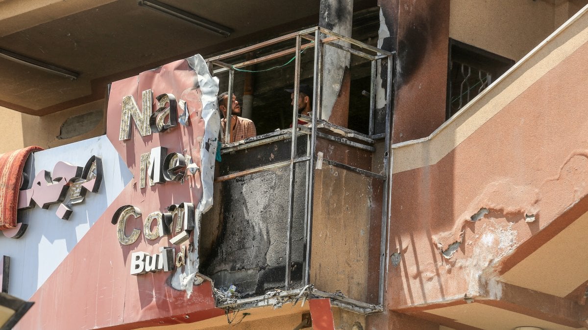DSÖ: Gazze’de Nasır Hastanesinin tahliyesi “felaketin de ötesinde” olur