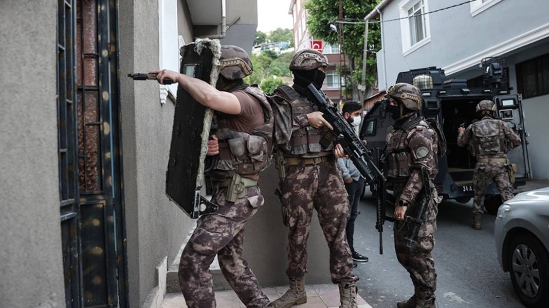 İstanbul merkezli 5 ilde operasyon