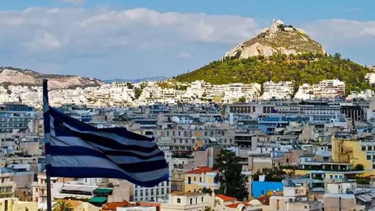 Yunanistan da OHAL ilan edildi